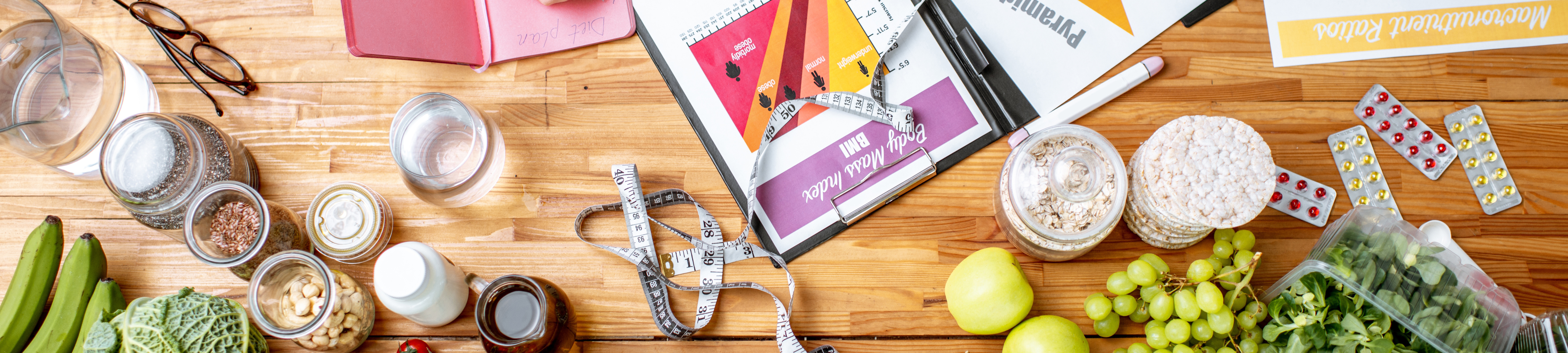 table with food and nutritionist items 