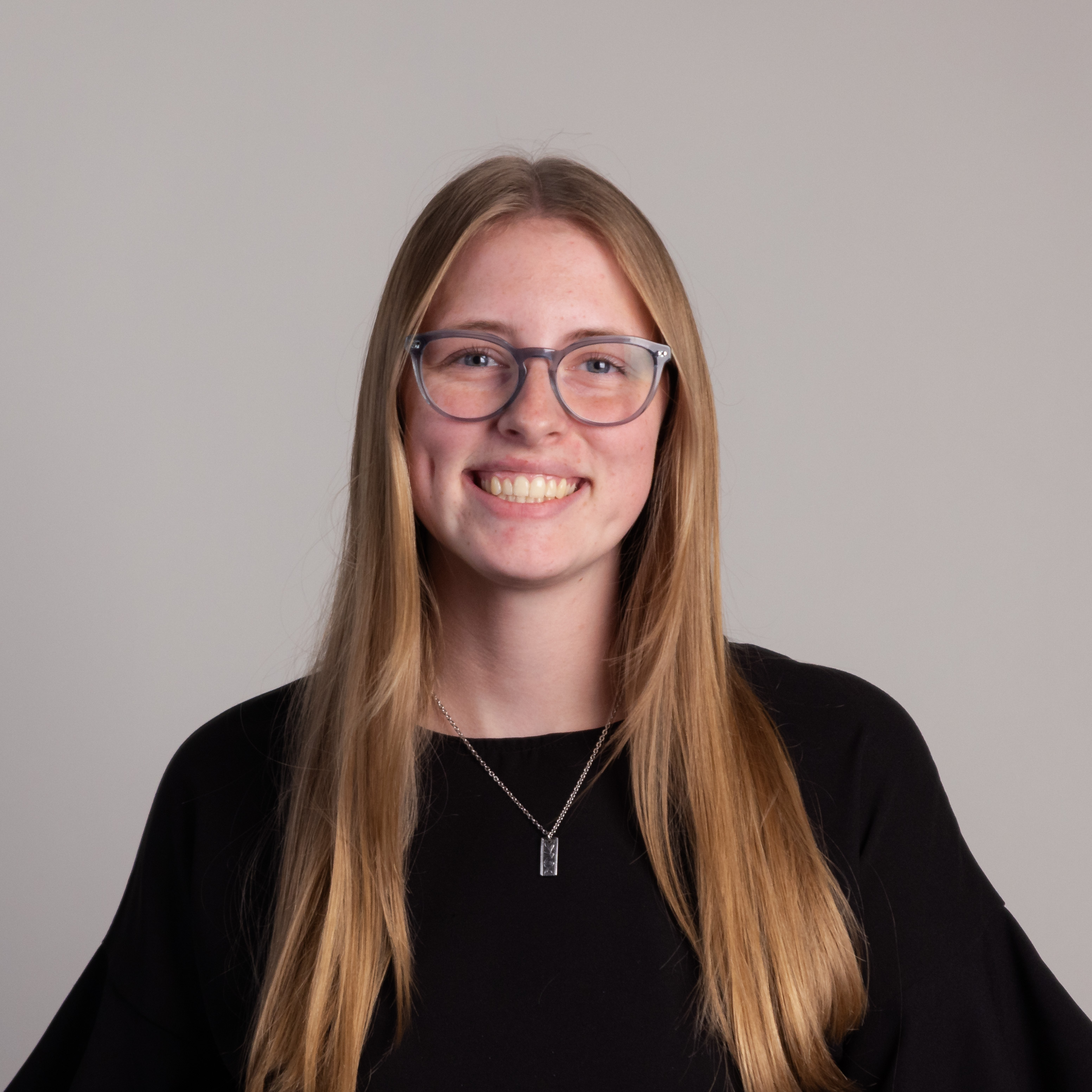 Headshot of Kara Koches, Assistant Program Manager at the Office of Student Transitions