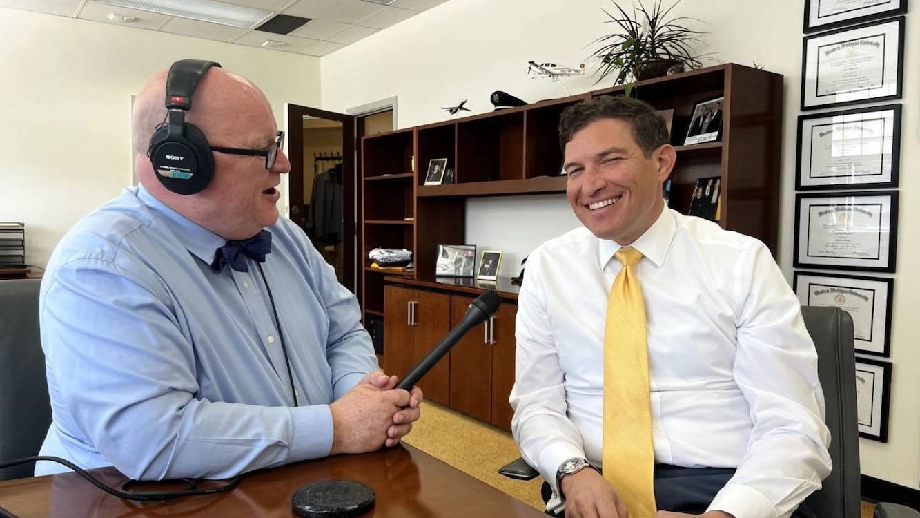 WMUK radio interviews President Kavalhuna