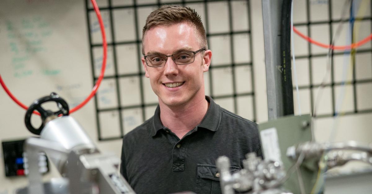 Student earns outstanding poster award for machine learning work ...