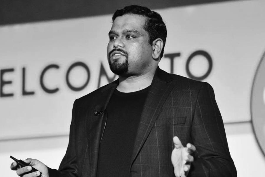Photo of Deepak Jose speaking 
