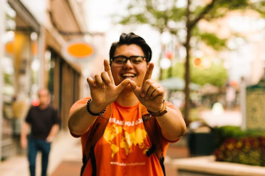 A student in a map tshirt.