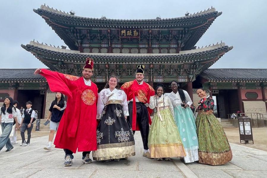 Students studying abroad in Asia