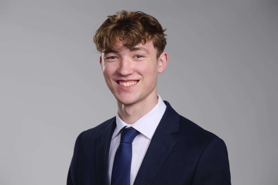 Dorian Olson's headshot