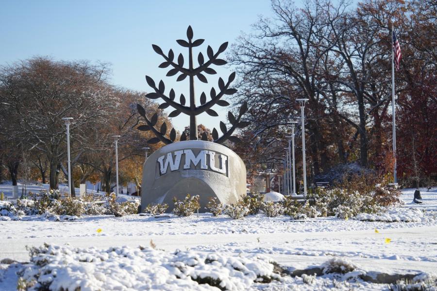 WMU sign in the snow