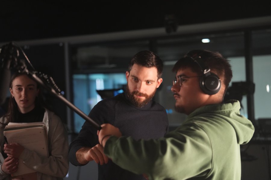 Video classroom with instructor and students