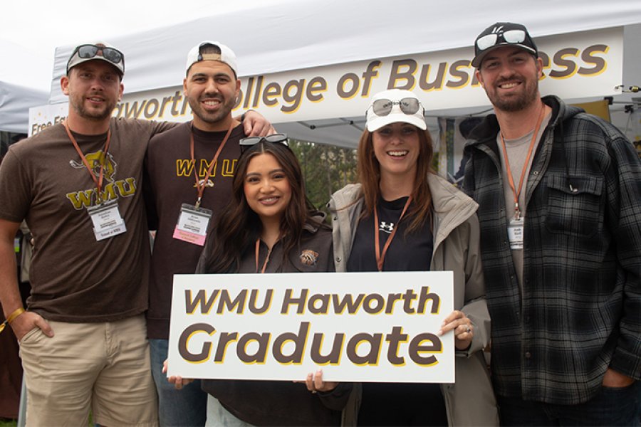 Group of alumni at the WMU Homecoming tailgate