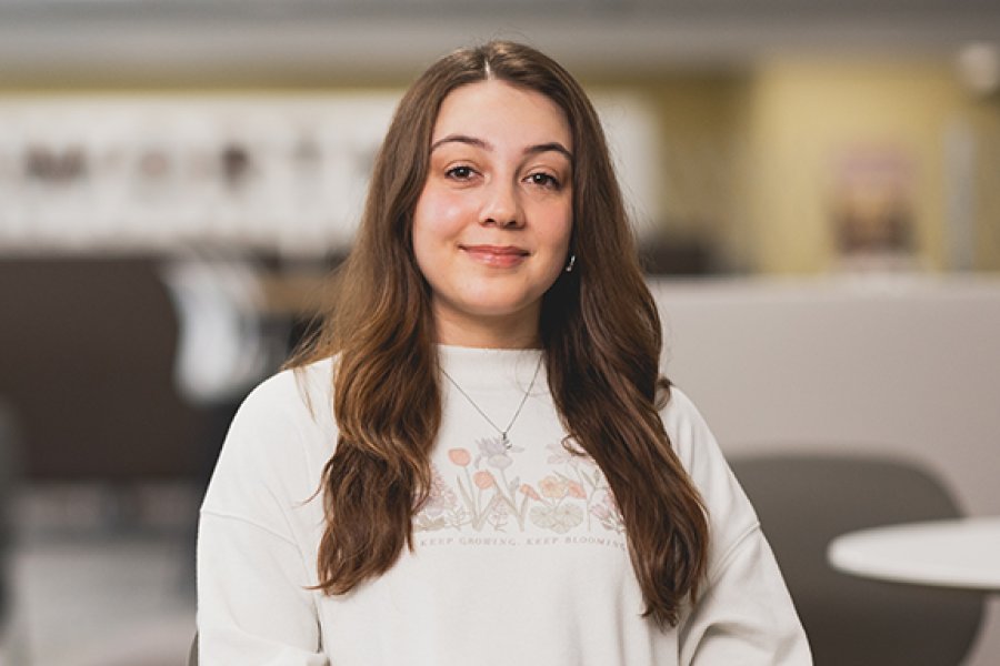 A student at Haworth College of Business
