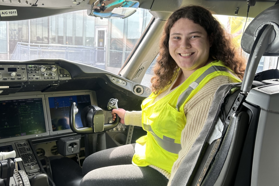 Student in plane