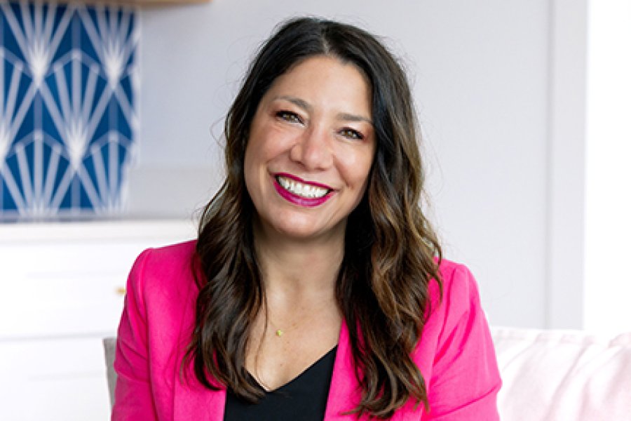 nicole collida professional headshot