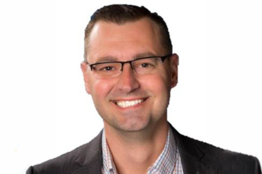 Eric Mayerchak's headshot