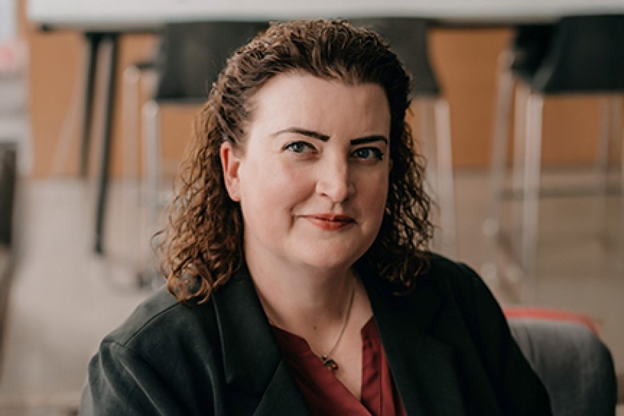 Stephanie Postma professional Headshot