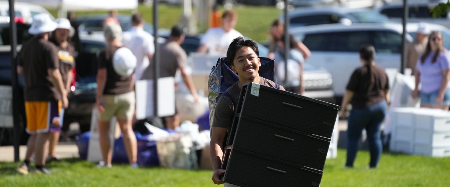 Student moving in