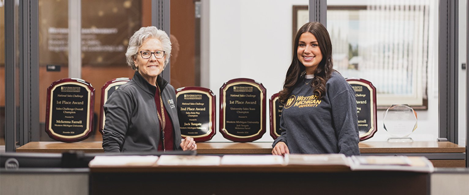 Student and faculty mentor