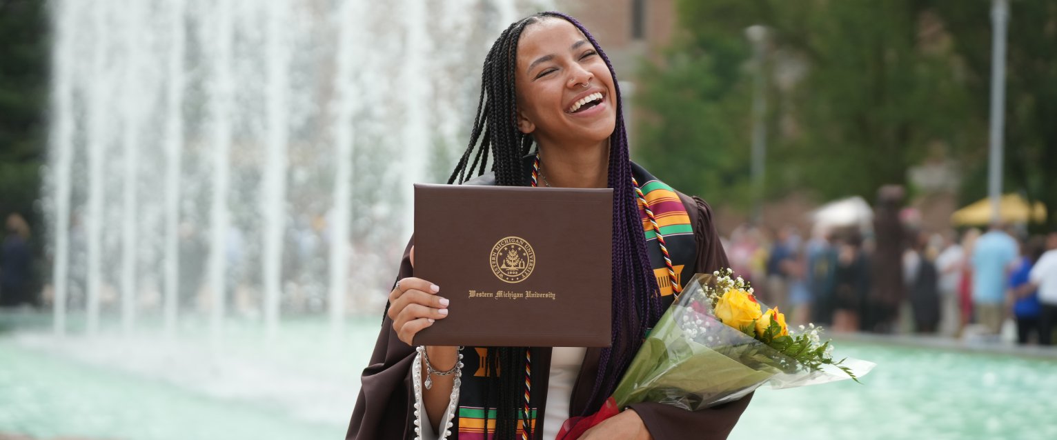 Summer commencement image
