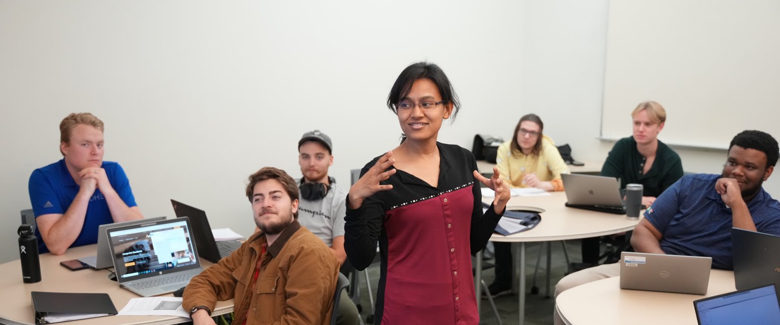 Professor presenting to class