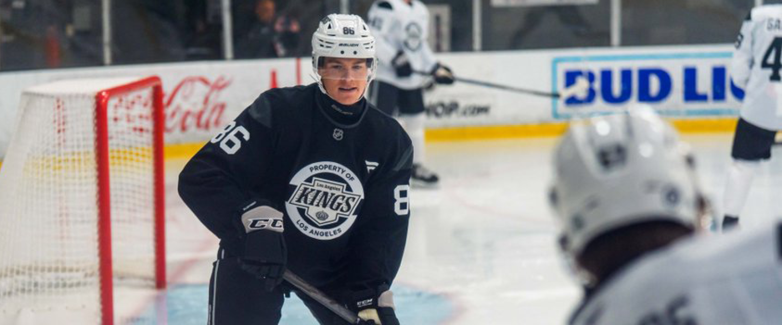 Grant Slukynsky practices with the LA Kings hockey team (photo courtesy LA Kings).
