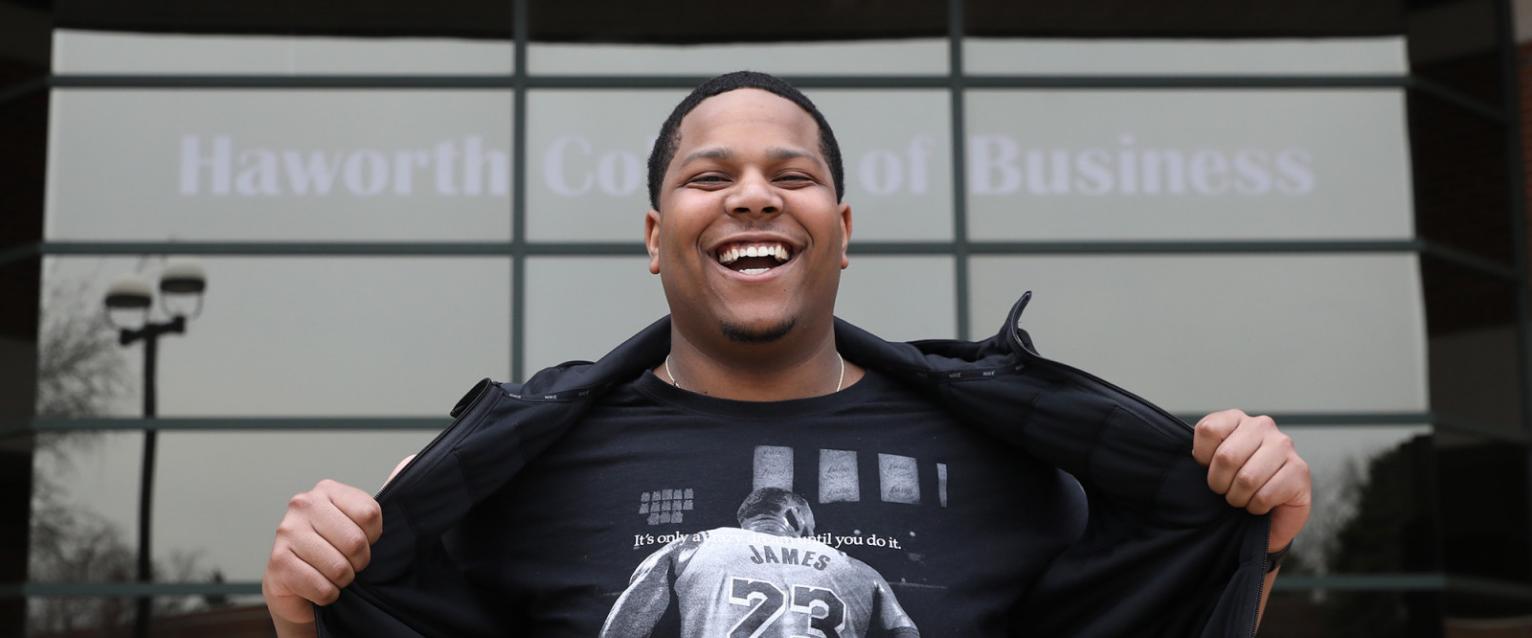 Donte' Tuggle, B.B.A.'19 currently works as a Diversity Talent Innovation Specialist with Nike