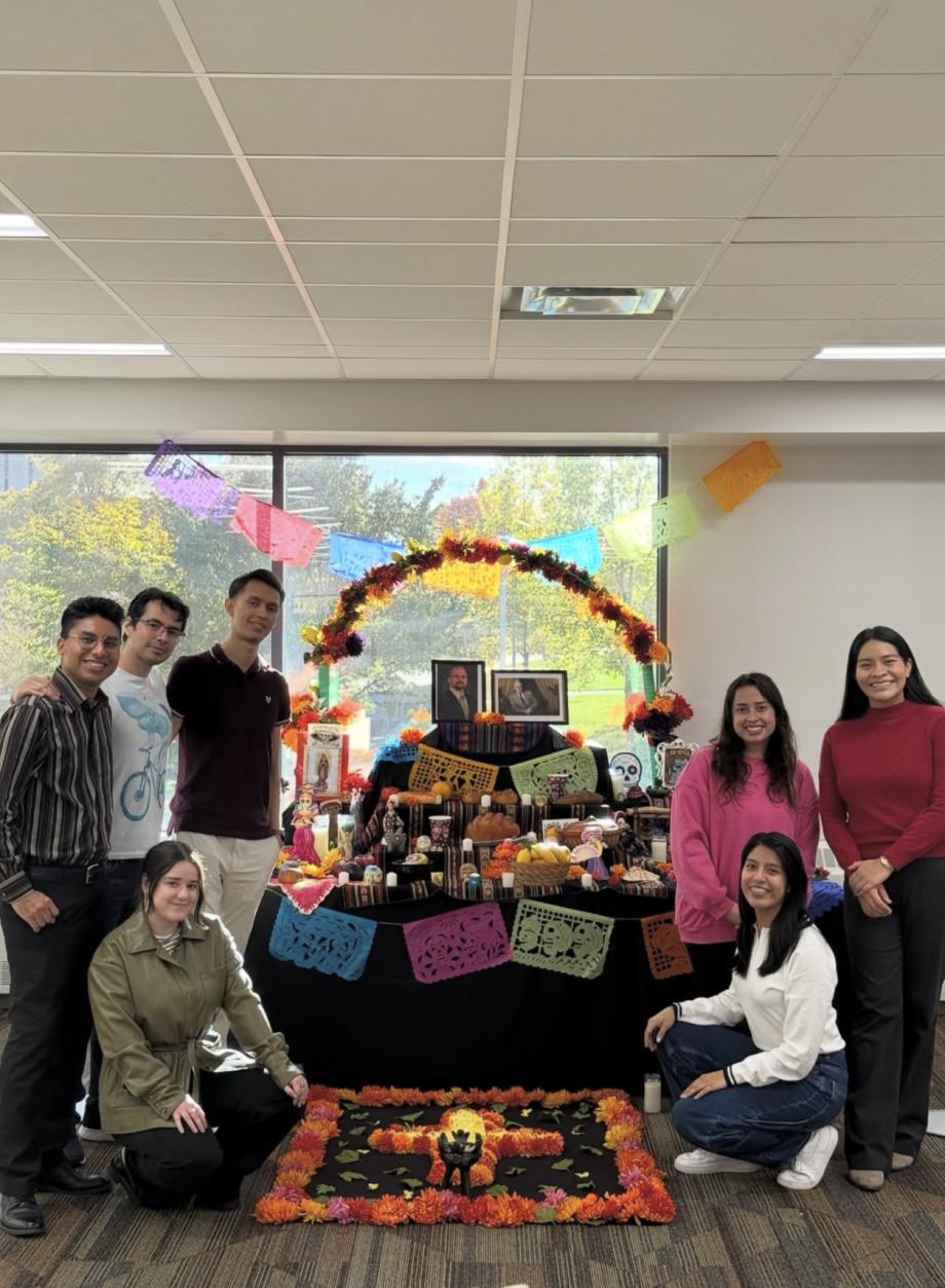 Altar de muertos 2025