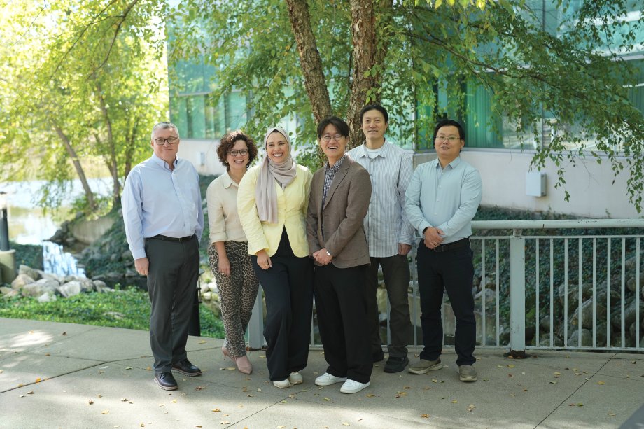 WMU researchers outside Floyd Hall