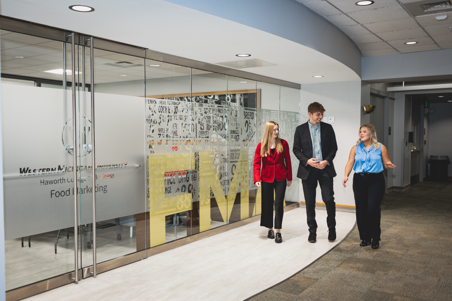 WMU Haworth students walking outside the food marketing hub