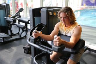 A student uses the Student Recreation Center's new equipment