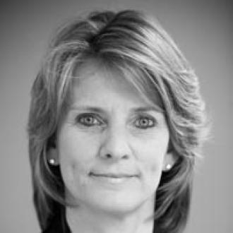 Headshot of Dina Temple-Raston