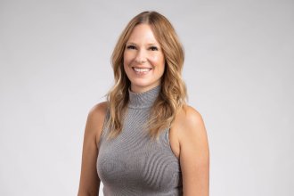 Anyssa Grendel, social worker