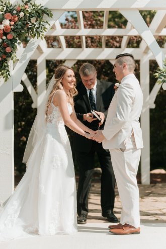 WMU Aviation Management Alumni AJ Nye and his wife during their wedding
