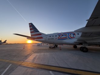 ERJ-175 with the USA 250 Livery