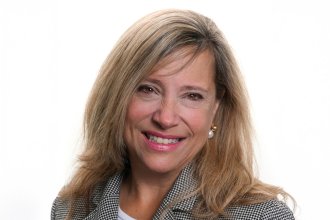 Lynn Petrak