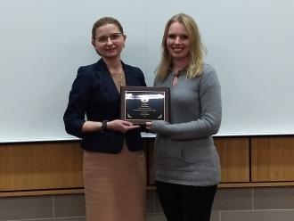 students receiving award