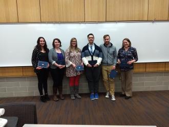 students receiving award