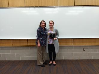 students receiving award