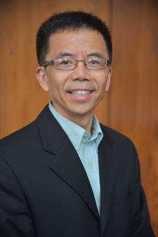 Portrait of Dr. Jianping Shen